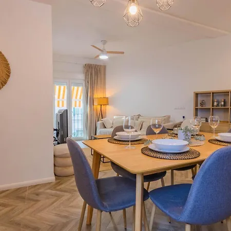 Luxury Downtown Station *